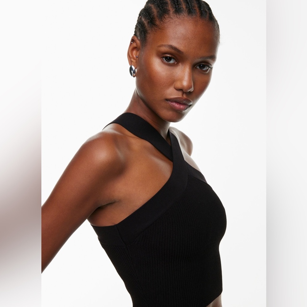 Babaton Black Cross Knit Crop Top